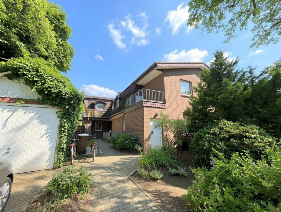 Vorderansicht Etagenwohnung Weyhe