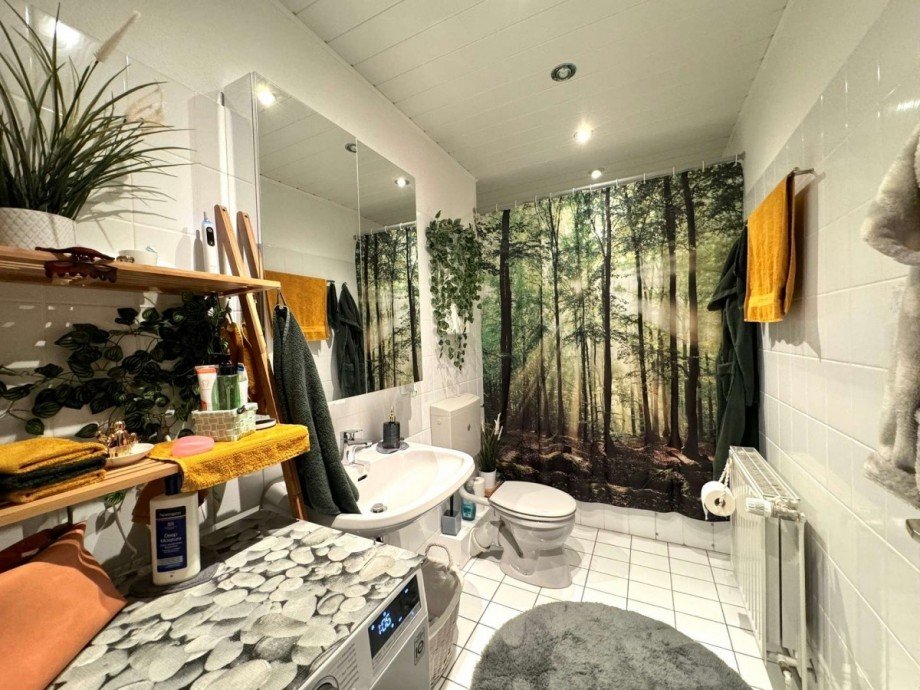 Badezimmer Bild 2 Etagenwohnung Weyhe