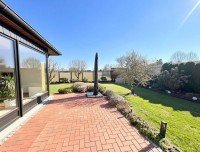 Bild (5b83394d2658769c6b04dbe54afb87ce): Gepflegtes und gro�z�giges Ein-/Zweifamilienhaus in toller Lage von Weyhe-Erichshof