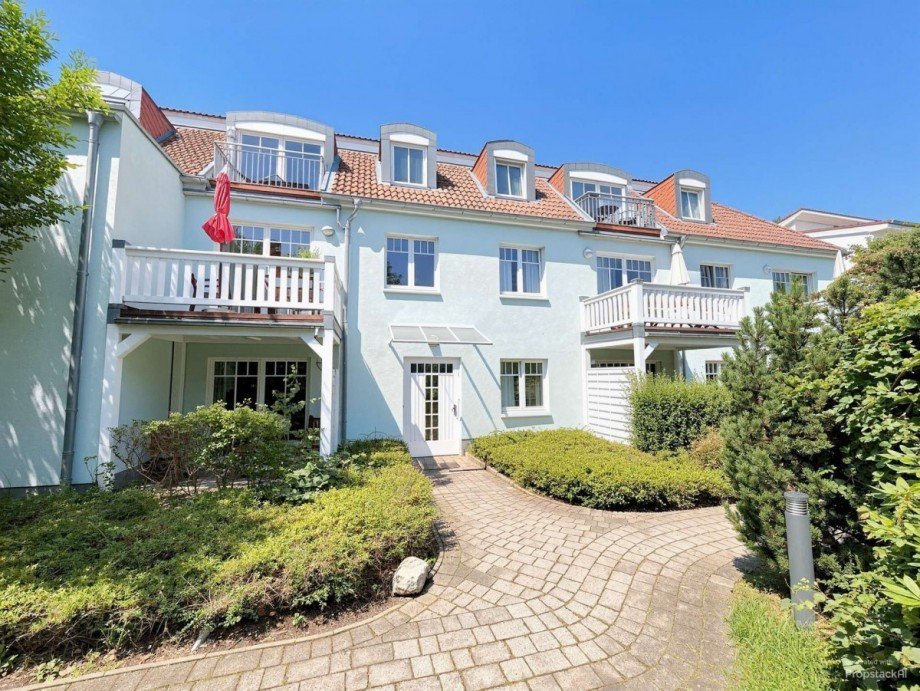 Eingangsbereich des Hauses Wohnung K�hlungsborn