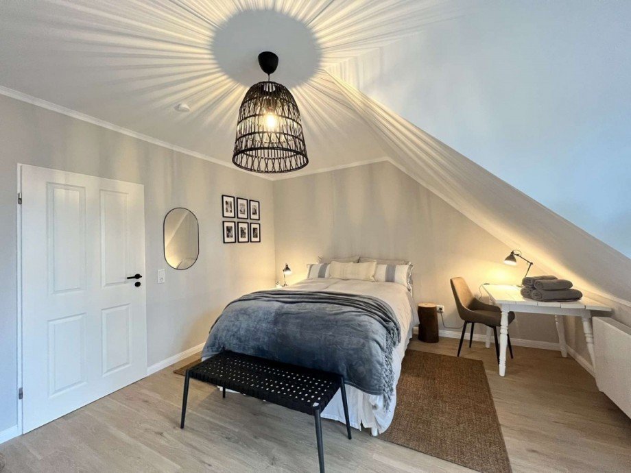 Schlafzimmer 2 Bild 1 Haus Bremen