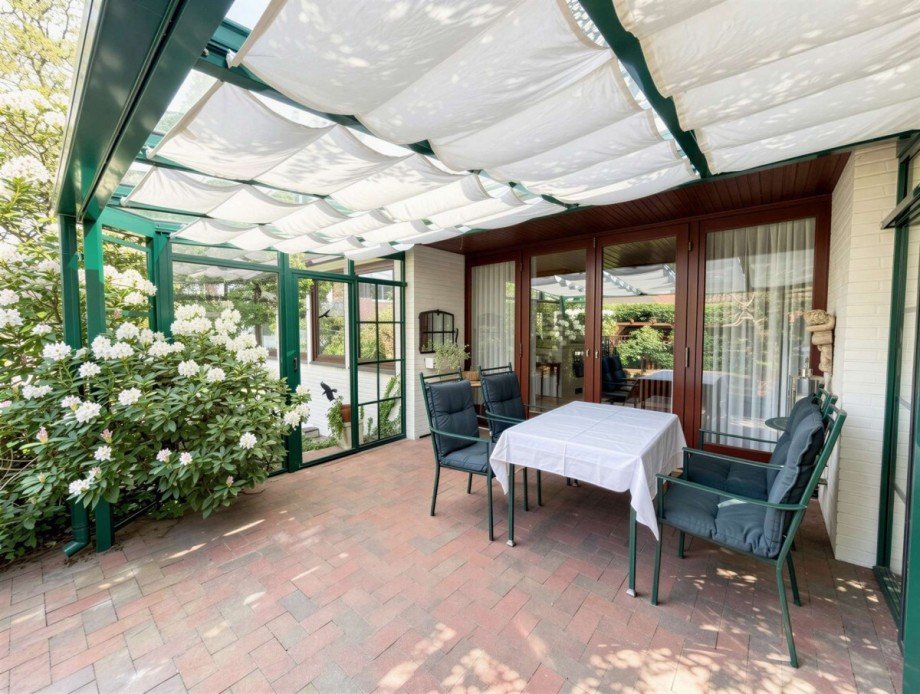 �berdachte Terrasse Einfamilienhaus Stuhr