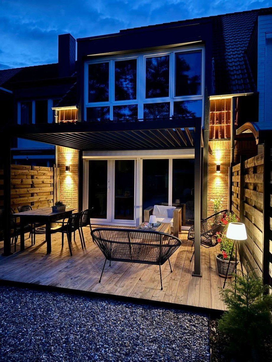 R�ckansicht am Abend Haus Bremen