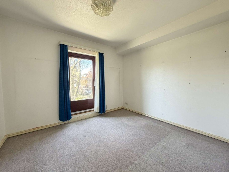 Schlafzimmer 3 Bild 1 Doppelhaush�lfte Bremen